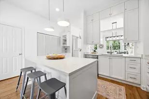 1711 W Belmont Ave, Chicago, IL 60657 - Photo 13