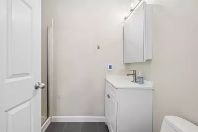 1711 W Belmont Avenue, Chicago, IL 60657 - Photo 5