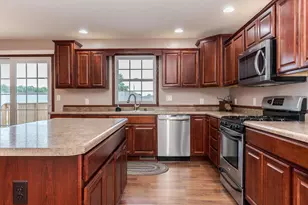 208 White Tail Ln, Hudson, IL 61748 - Photo 13