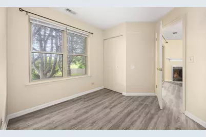 214 Glengarry Drive #201, Bloomingdale, IL 60108 - Photo 9