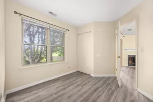 214 Glengarry Dr, Bloomingdale, IL 60108 - Photo 9