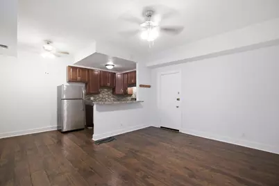 3727 N Pine Grove Avenue #102, Chicago, IL 60613 - Photo 3