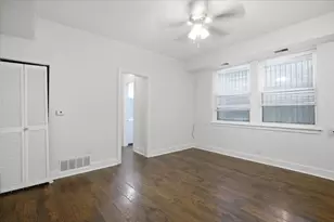 3727 N Pine Grove Ave, Chicago, IL 60613 - Photo 7