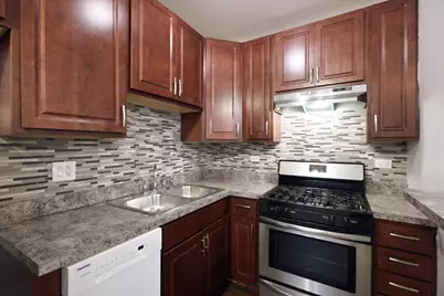3727 N Pine Grove Avenue #102, Chicago, IL 60613 - Photo 5