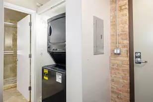 2545 S Dearborn St, Chicago, IL 60616 - Photo 5