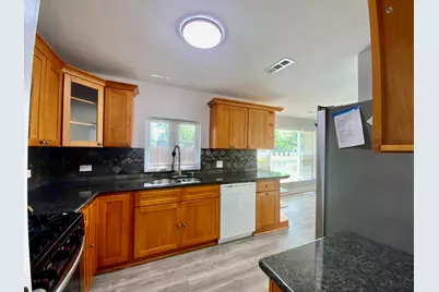 340 Sanders Road, Northbrook, IL 60062 - Photo 5