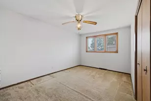 8455 Newland Ave, Burbank, IL 60459 - Photo 7