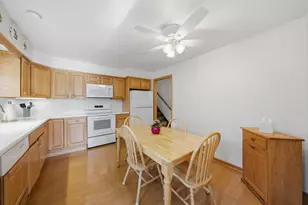 8455 Newland Ave, Burbank, IL 60459 - Photo 13