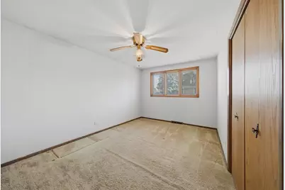8455 Newland Avenue, Burbank, IL 60459 - Photo 11