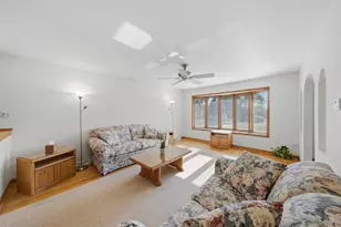 8455 Newland Ave, Burbank, IL 60459 - Photo 5
