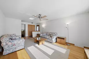 8455 Newland Ave, Burbank, IL 60459 - Photo 17