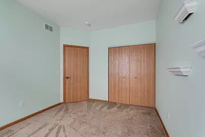 676 S Wellston Lane, Romeoville, IL 60446 - Photo 15