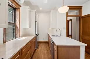1263 W Foster Ave, Chicago, IL 60640 - Photo 17