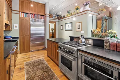 130 S Canal Street #425-26, Chicago, IL 60606 - Photo 11