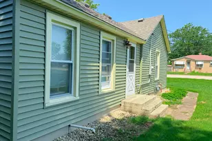 443 W Main St, Braidwood, IL 60408 - Photo 11