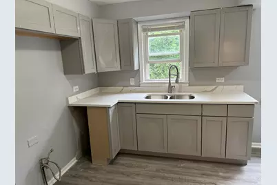 7245 S Paulina Street, Chicago, IL 60636 - Photo 5
