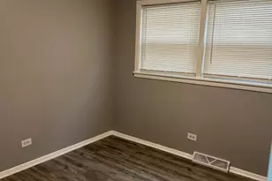 7245 S Paulina St, Chicago, IL 60636 - Photo 11