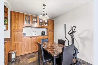 5975 N Odell Avenue #2J, Chicago, IL 60631 - Photo 5