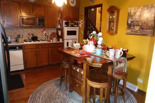3145 Drover Ln, Darien, IL 60561 - Photo 5