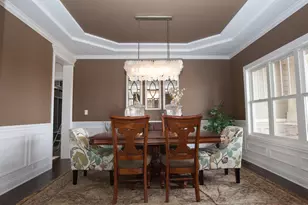 877 Claridge Dr, Oswego, IL 60543 - Photo 7