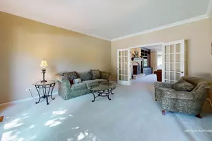1412 Greenlake Dr, Aurora, IL 60502 - Photo 7