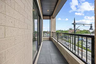 5340 N Lincoln Ave, Chicago, IL 60625 - Photo 9