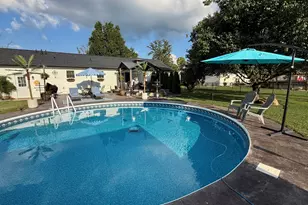 312 Randolph Dr, Centralia, IL 62801 - Photo 11
