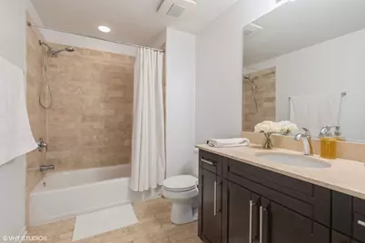 744 W Fullerton Avenue #404, Chicago, IL 60614 - Photo 15