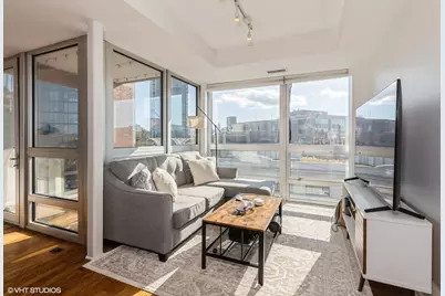 744 W Fullerton Avenue #404, Chicago, IL 60614 - Photo 9
