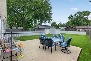 2213 Marmion Ave, Joliet, IL 60436 - Photo 21