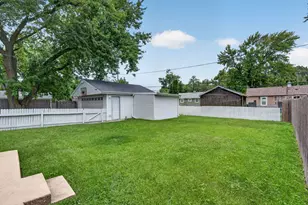 2213 Marmion Ave, Joliet, IL 60436 - Photo 25