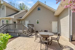 37 Park Dr, Yorkville, IL 60560 - Photo 33