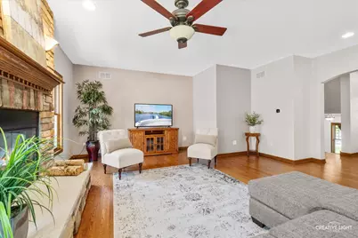37 Park Drive, Yorkville, IL 60560 - Photo 5