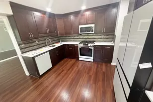 1935 Birch Rd, Northbrook, IL 60062 - Photo 3