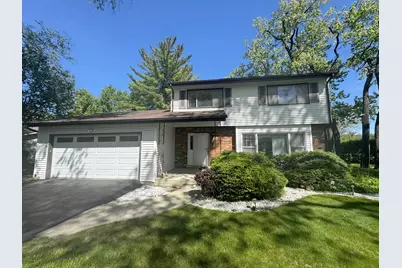 1935 Birch Road, Northbrook, IL 60062 - Photo 1