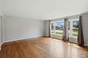 165 E 2740S Rd, Kankakee, IL 60901 - Photo 3