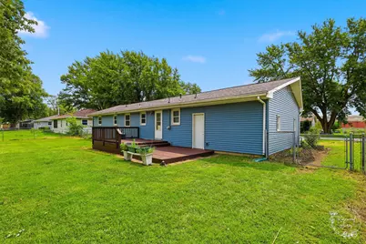 165 E 2740S Road, Kankakee, IL 60901 - Photo 21