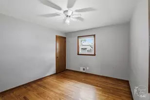165 E 2740S Rd, Kankakee, IL 60901 - Photo 11