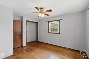 165 E 2740S Rd, Kankakee, IL 60901 - Photo 15