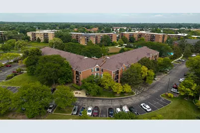 815 Leicester Road #312A, Elk Grove Village, IL 60007 - Photo 3