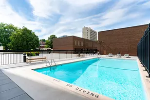 5201 S Cornell Ave, Chicago, IL 60615 - Photo 47