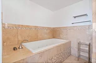 5201 S Cornell Ave, Chicago, IL 60615 - Photo 25