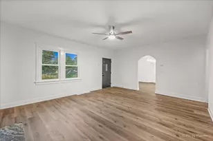 1614 S Carroll Ave, Freeport, IL 61032 - Photo 11