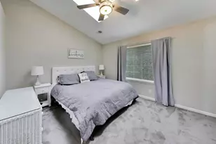 1444 Division Ct, Saint Charles, IL 60174 - Photo 17