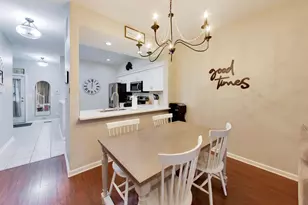 1444 Division Ct, Saint Charles, IL 60174 - Photo 9