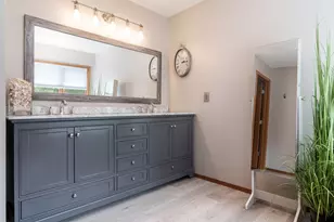 9850 Ridge Way, Rockford, IL 61107 - Photo 61