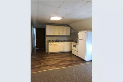2 S Seminary Avenue, Mount Morris, IL 61054 - Photo 7