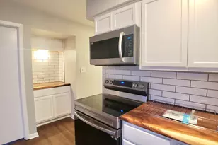 9109 Sahler Ave, Brookfield, IL 60513 - Photo 11