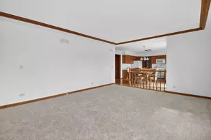 441 Breckenridge Dr, Aurora, IL 60504 - Photo 11