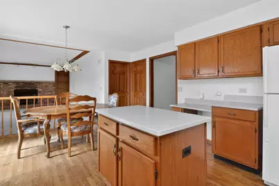 441 Breckenridge Drive, Aurora, IL 60504 - Photo 7